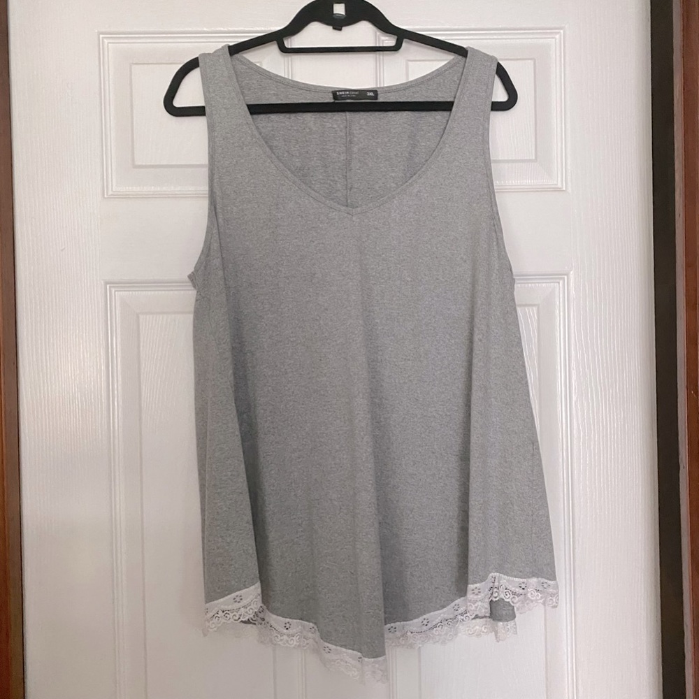 Swing tank top with lace trim